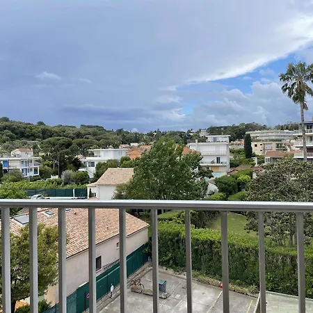 Apartment En Bord De Mer, 2 Pieces, Parking Prive, A - Fr-1-252-197 *